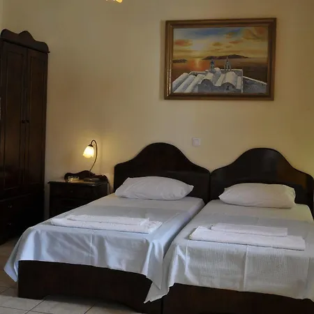 Sun Of Mykonos Hotel apartamentowy Klouvas